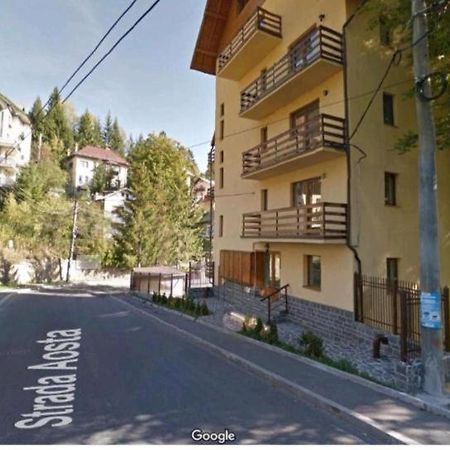 شقة Apartament Aosta Central سِنايا المظهر الخارجي الصورة